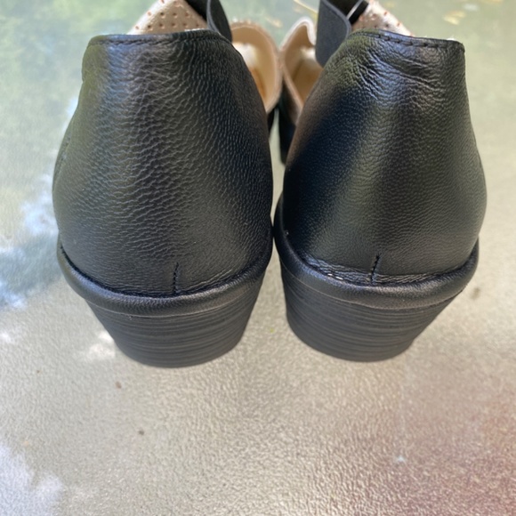 FLY London (copy) sandals - NWT - Picture 5 of 11